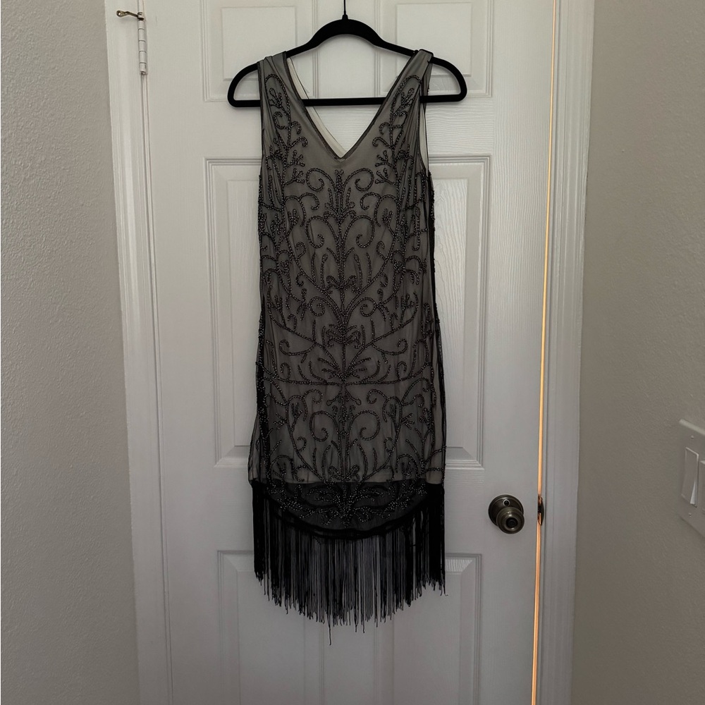 EUC Gray/Black Flapper Dress